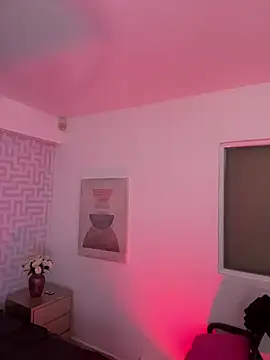 naishaa_ - Naishaa_'s free webcam - UK Sex Cams