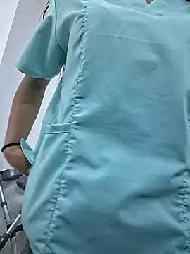 caroline__07 - CAROLINE__07's free webcam - UK Sex Cams