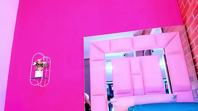 Baby_doll_XOXO webcam