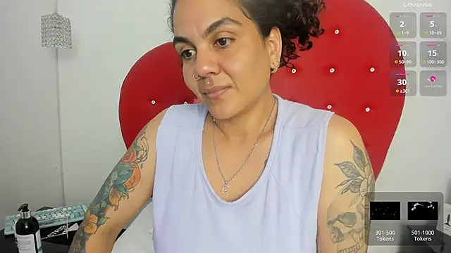 nicolette_rock webcam