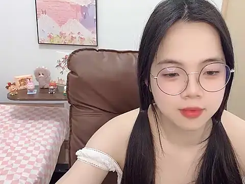 美女Dawn-2在线直播