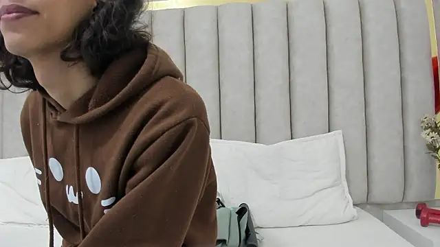 Freya Moller (FreyaMoller)