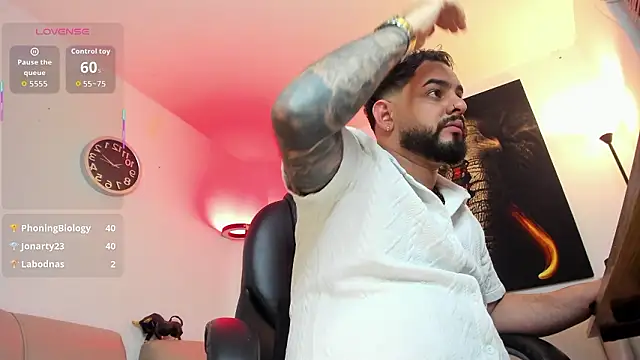 Ethan_Castellano webcam