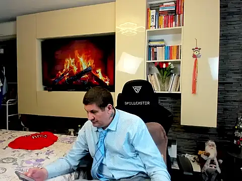 SpartacusDaddy48 webcam