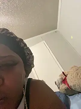 juicy92 - Juicy92's free webcam - UK Sex Cams