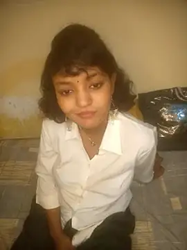 Freakingromance webcam