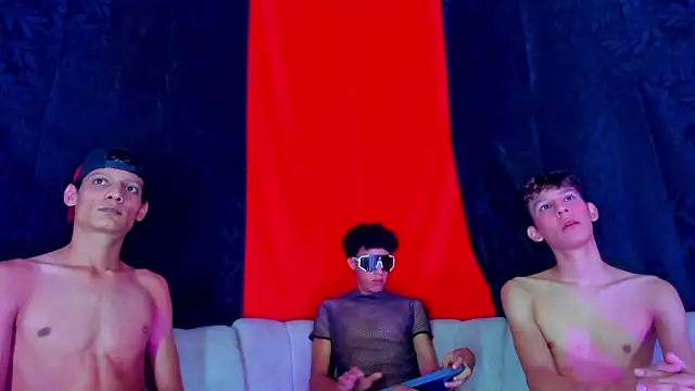 Pleasure_boys_hot webcam