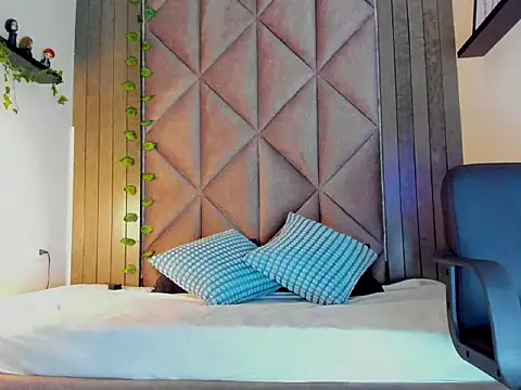 AndrewKenoxx_ webcam