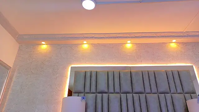 CamilaJohnston webcam