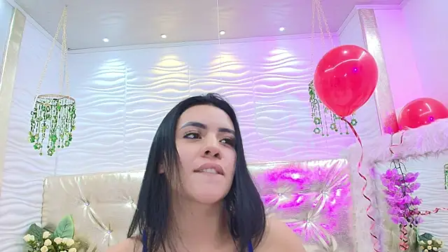 alanna_blaze webcam