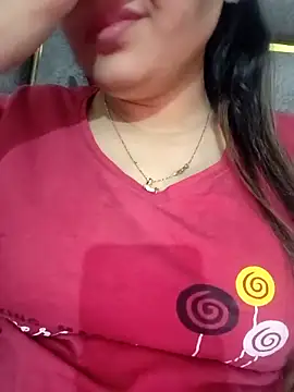 Shanaya_Hotty webcam