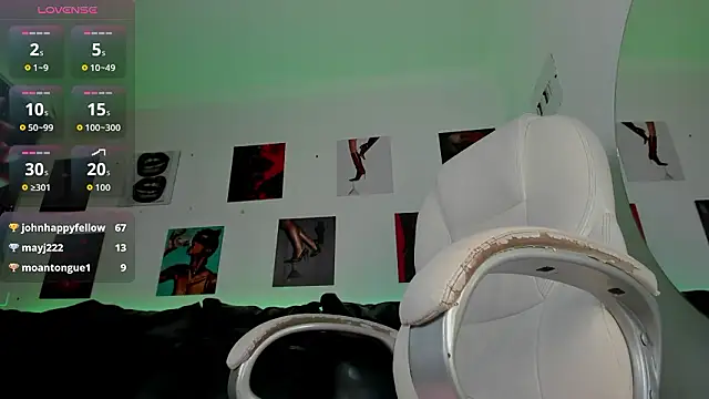 valkyria_12 - Valkyria_12's free webcam - UK Sex Cams