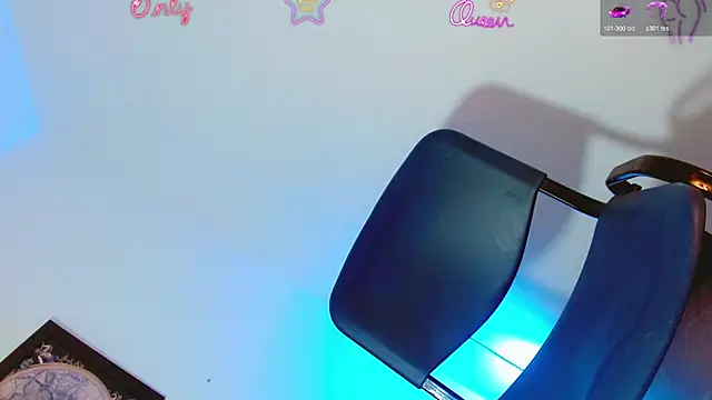 katha_Crawford webcam