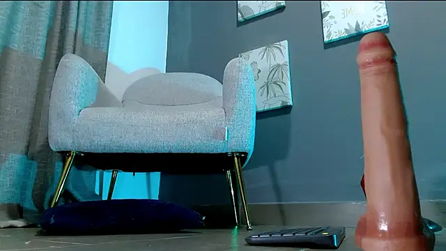 emily_ox0 - Emily_ox0's free webcam - UK Sex Cams