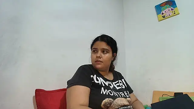 luisahot_9727 webcam