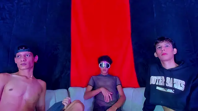 Pleasure_boys_hot webcam