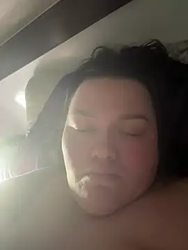 SunnyLeila2101 webcam