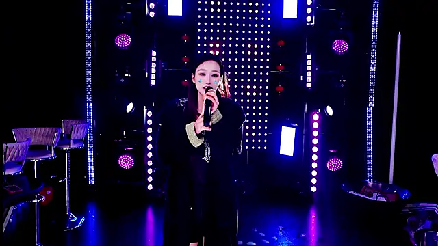 美女S5-55S在线直播