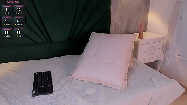 Alexiis_Etereo webcam