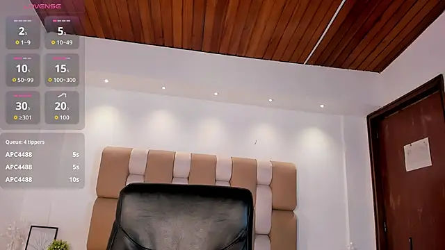 MadisonAnngel webcam