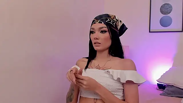 emmabridgerton webcam