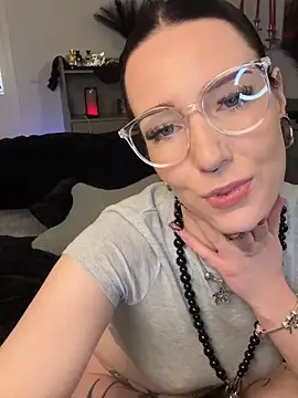 Trixie-Tainted webcam