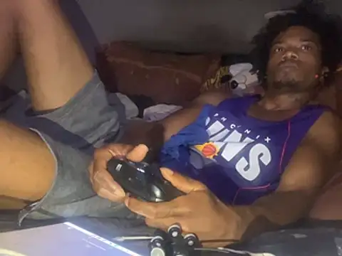 SlimeCrownzOut5 webcam