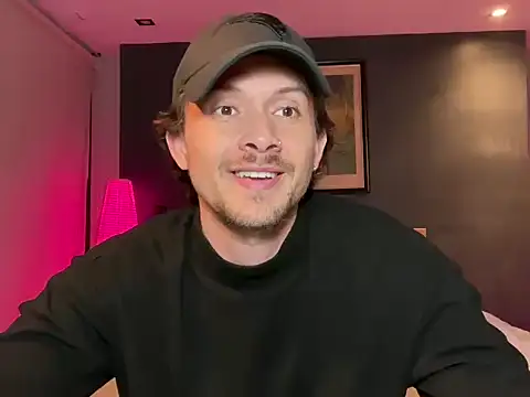 mcklister_kinky_feets webcam