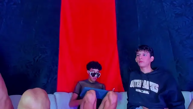 Pleasure_boys_hot webcam