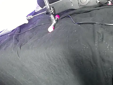 miaa-foxx - Miaa-Foxx's free webcam - UK Sex Cams