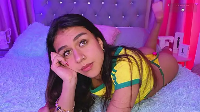 Emiily_Scott1 webcam