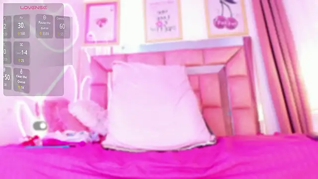 Doll_IvannaTs webcam