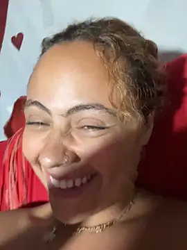 Chloe_Leaozinho webcam