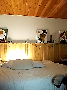 IVONNE_COLLINS33 webcam