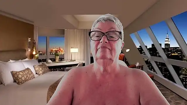 mystery-grandmother - Mystery-Grandmother's free webcam - UK Sex Cams