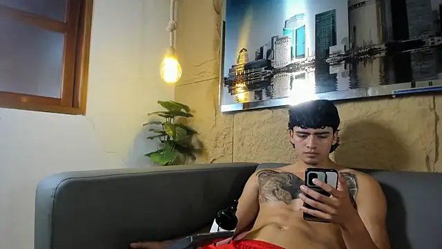 elliot_colton webcam