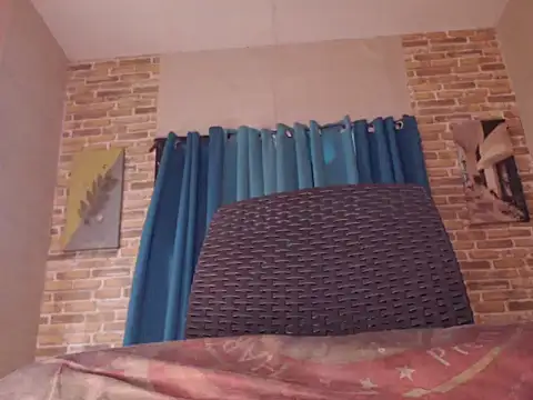 Urnaughty_cjay webcam