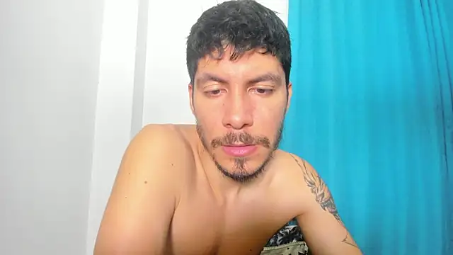 daniel_sexy777 webcam