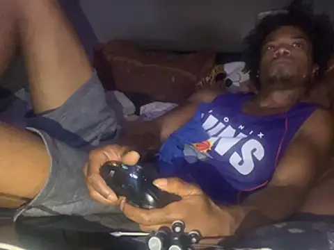 slimecrownzout5 - SlimeCrownzOut5's free webcam