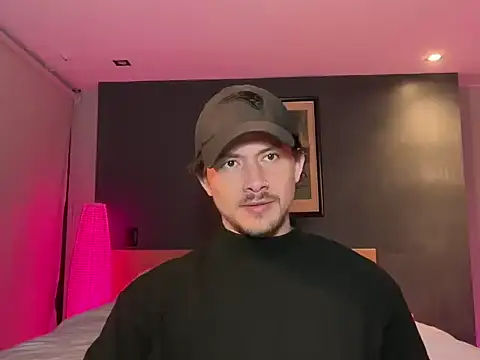 mcklister_kinky_feets webcam