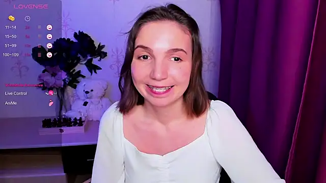 KindHazelHere_ webcam