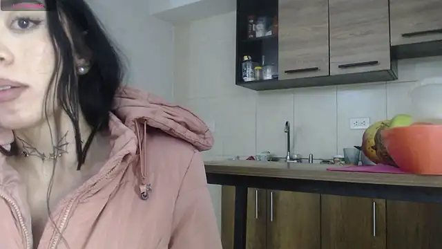 Julieta_De_Los_Angeles webcam