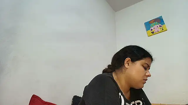 luisahot_9727 webcam