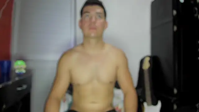 VincentSavage from StripChat is Freechat