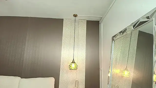 Tiifany_Baker webcam