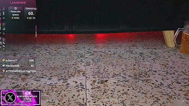 Misterss-Nyxxx webcam