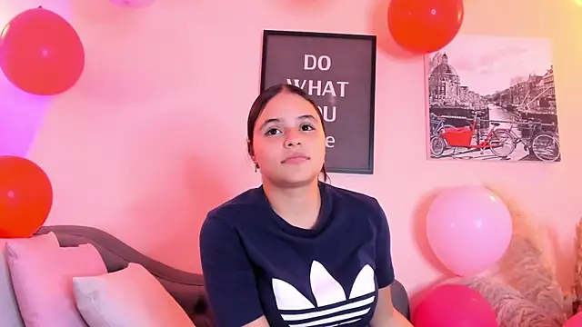 arianavyx - ArianaVyx's free webcam - UK Sex Cams