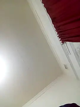 loveofpetitegirls34 webcam