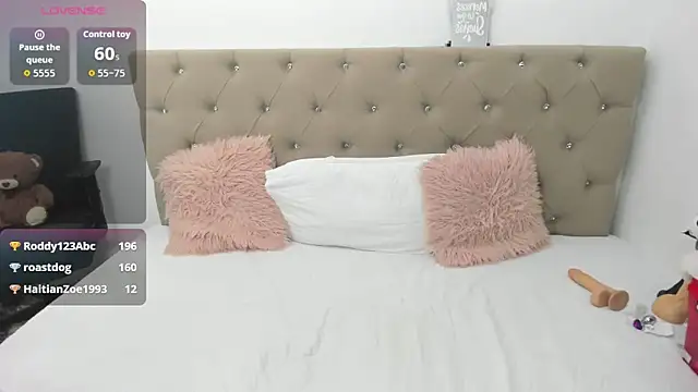 isbettyche - Isbettyche's free webcam - UK Sex Cams