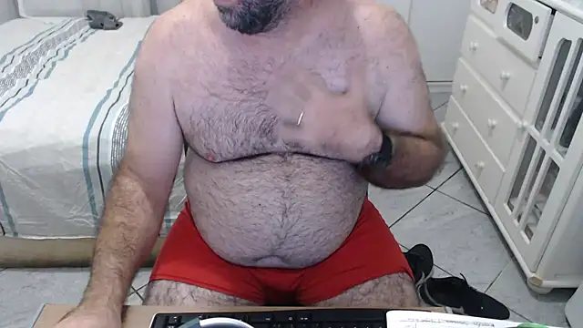 mysterbearmg - MysterBearMG's free webcam - UK Sex Cams